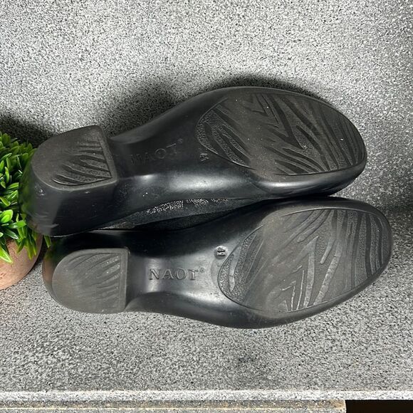 Naot Dream Black Nubuck Leather Clogs Mules Size 10 - Picture 7 of 8